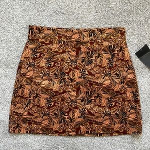 Zara (The Trafaluc Collection) - Printed Mini Skirt | Size Medium (NWT)